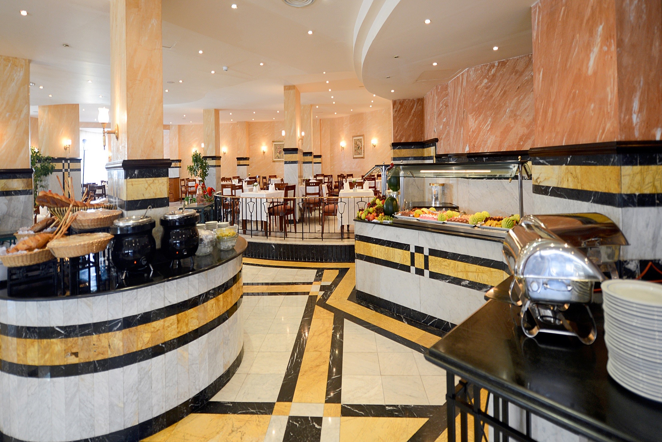 Sea Star Beau Rivage Hotel-Hurghada- Main Resturant-2
